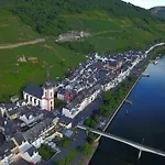 Haus Gruenewald 3* Zell an der Mosel