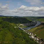 Haus Gruenewald 3*