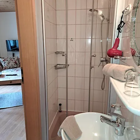 Affittacamere Haus Gruenewald Zell an der Mosel