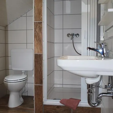 Haus Gruenewald ゲストハウス 3*