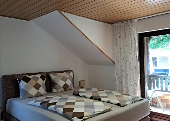 Haus Gruenewald Pensionat Zell an der Mosel