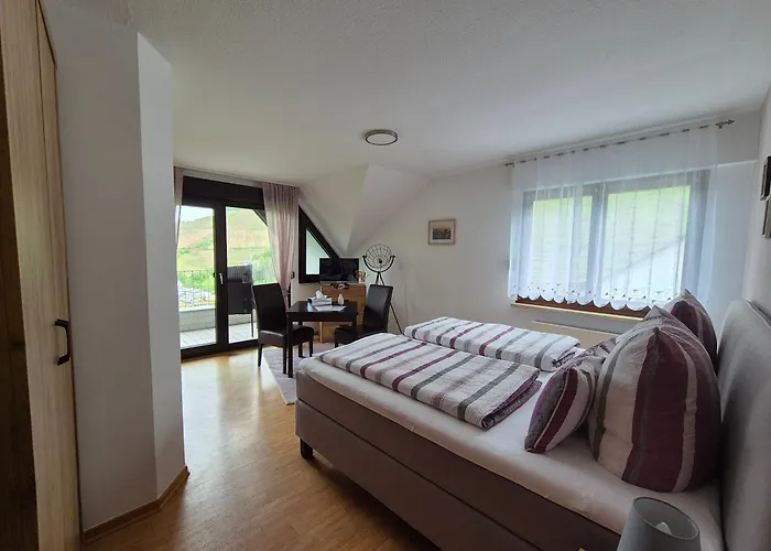 Haus Gruenewald 3* Zell an der Mosel